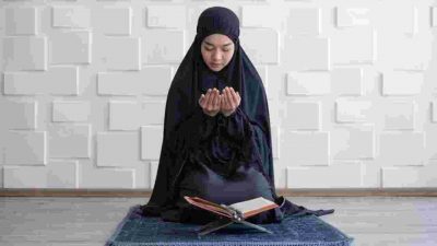 Punya hajat ingin segera terkabul Berikut cara sholat hajat lengkap dengan doa setelah sholat hajat arab latin terjemahannya